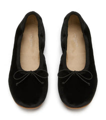 Chelsea Black Lumia Velvet