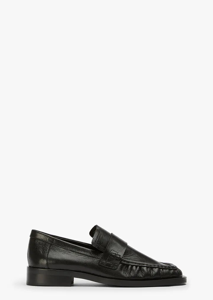 Grand Black Vintage