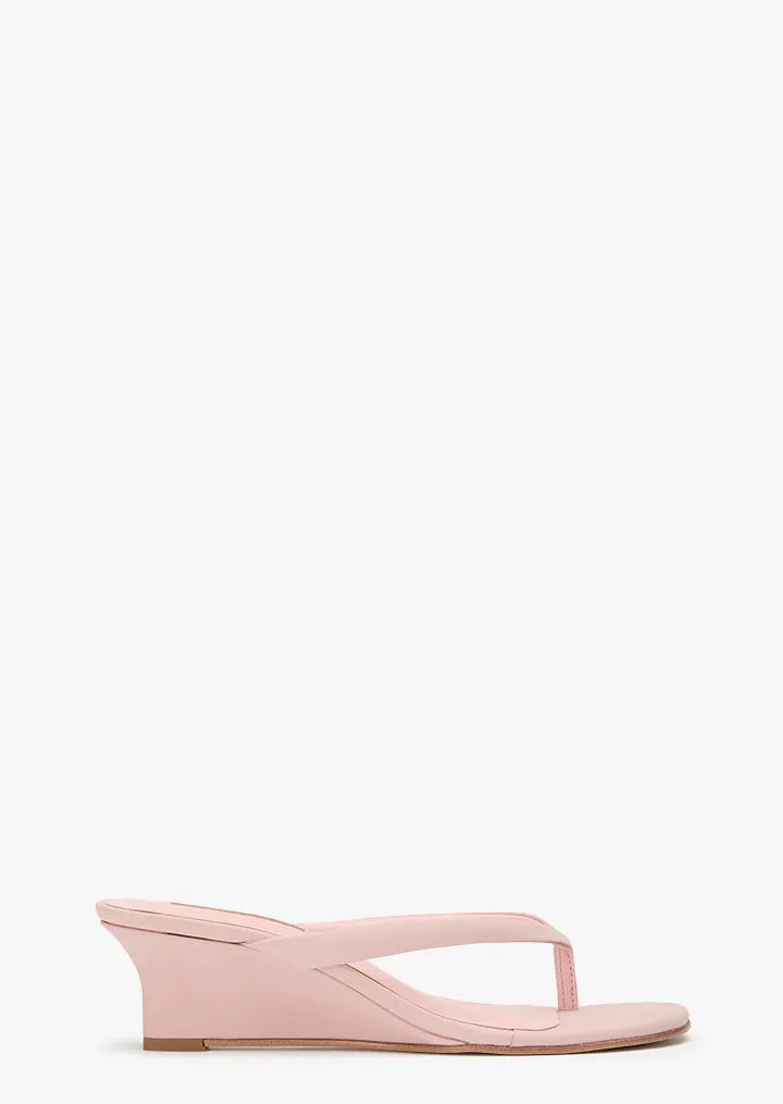 Edgy Blush Nubuck